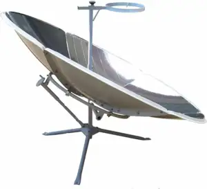 Solarkocher mit Parabolspiegel