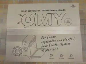 OMY Solar-Trockner für Lebensmittel, 200 W, 3 Tabletts aus Edelstahl, Dörrgerät für Obst, Gemüse und getrocknete Pflanzen, Thermometer, Ventilator, Solarpanel